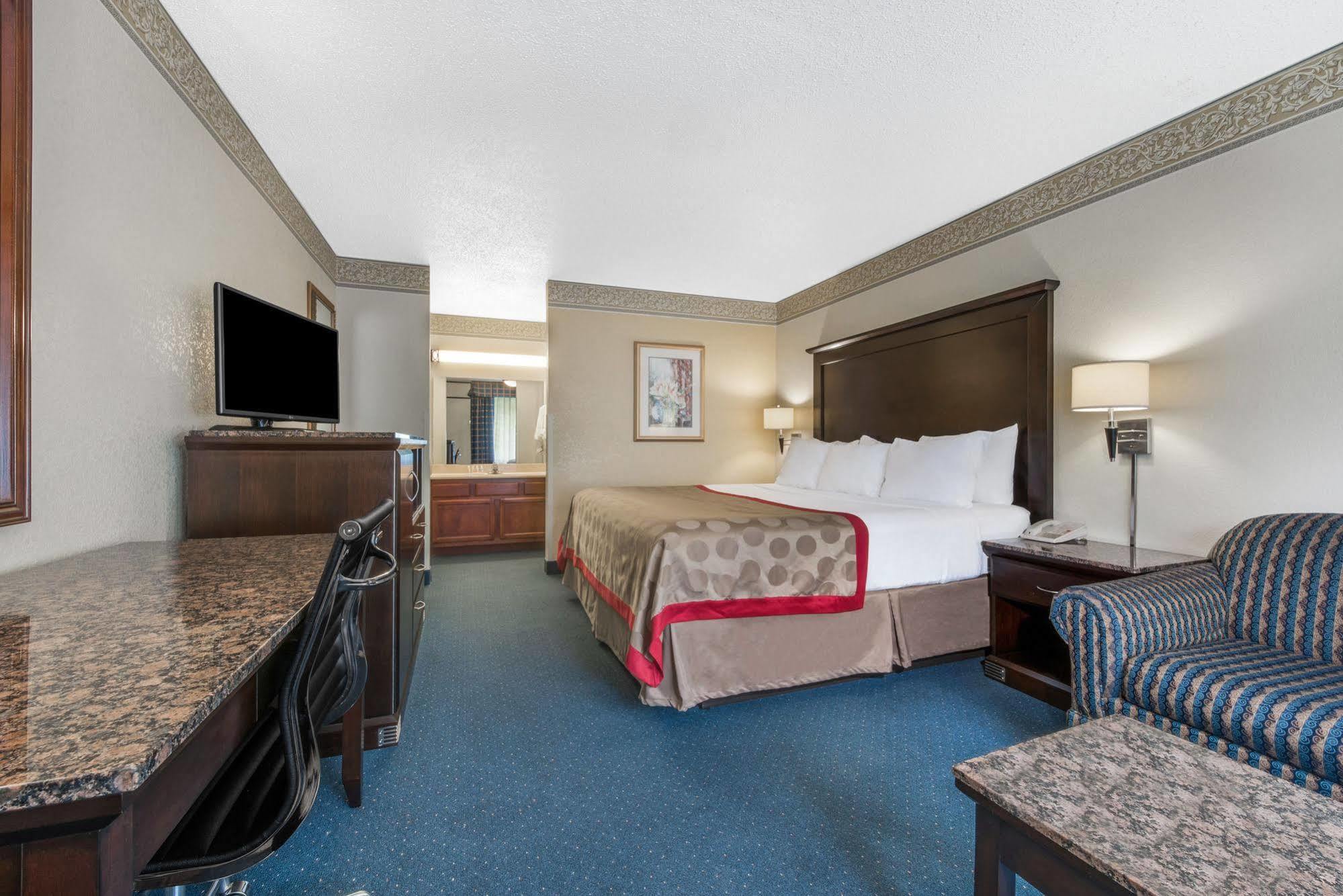 Hotel Ramada New Braunfels Esterno foto