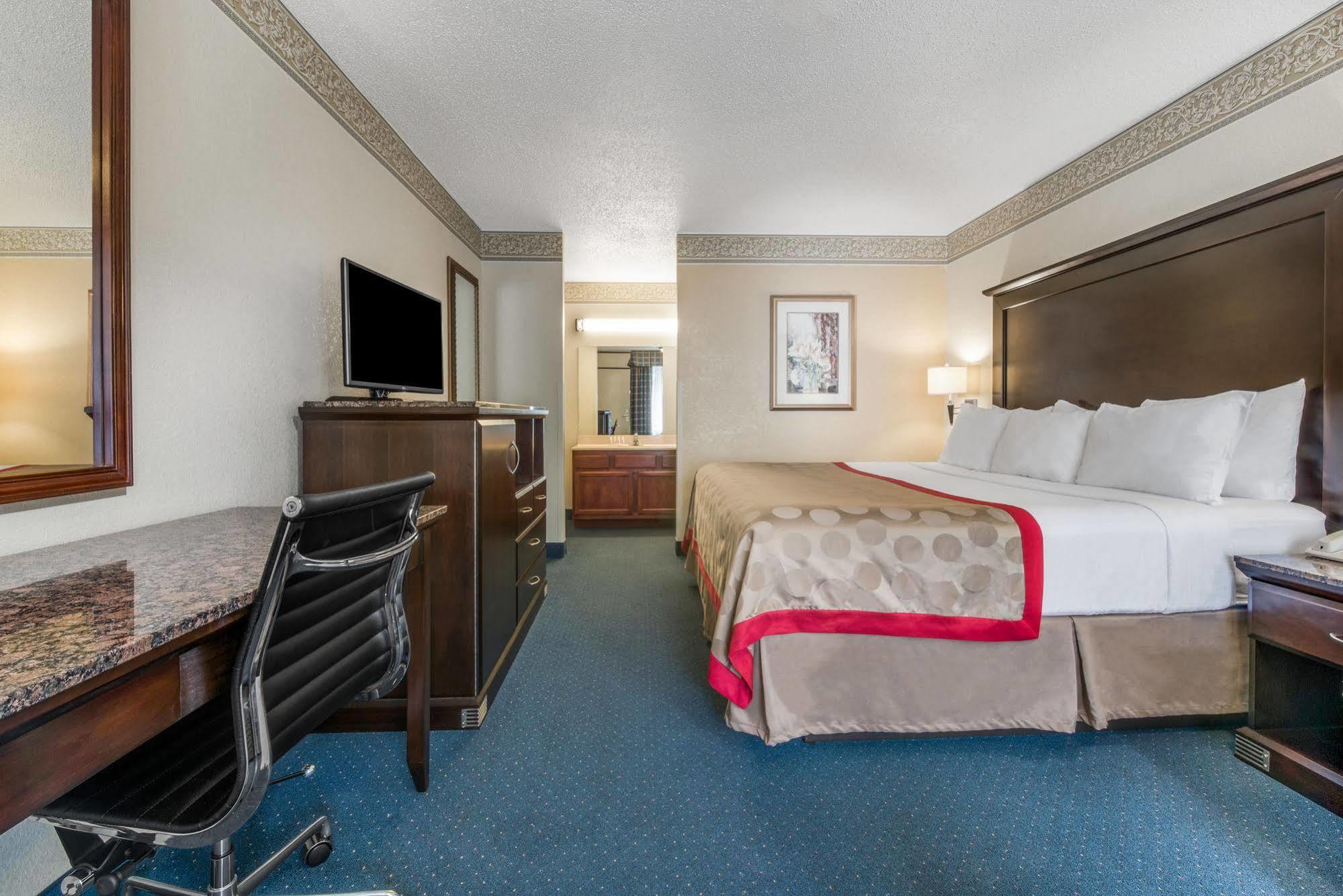Hotel Ramada New Braunfels Esterno foto