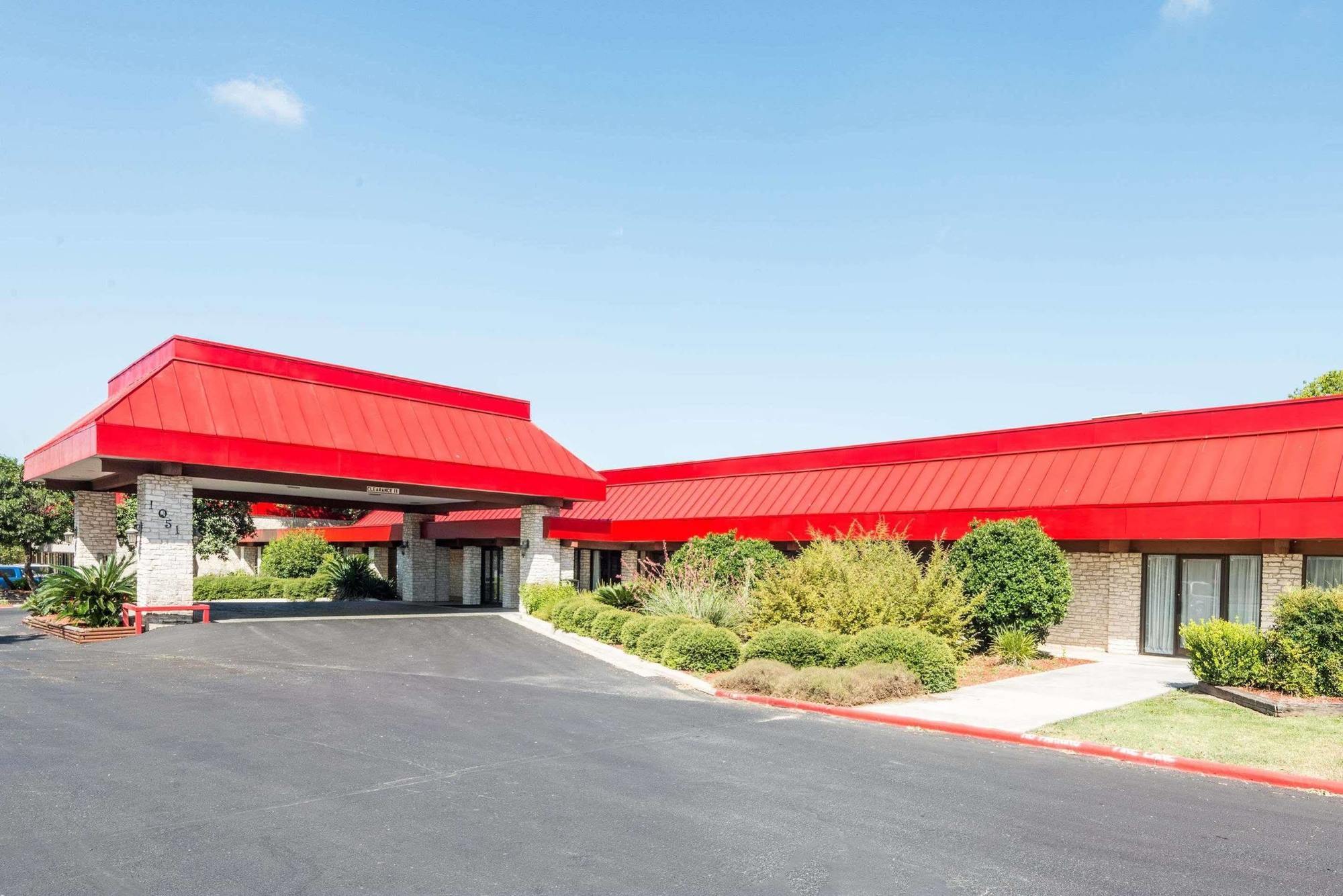 Hotel Ramada New Braunfels Esterno foto